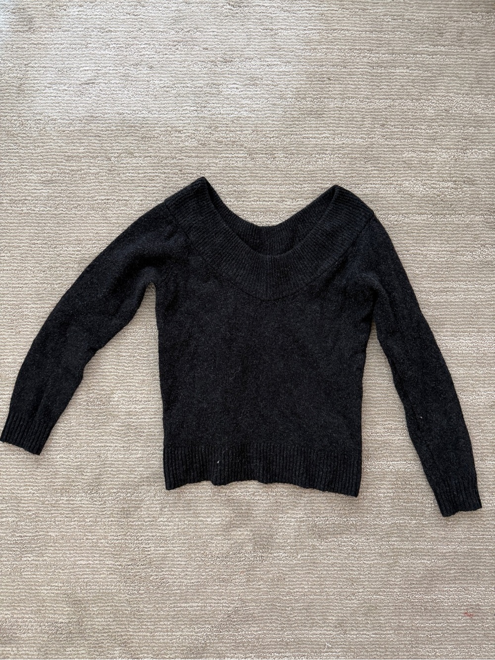 H&M Black Off-the-Shoulder Sweater